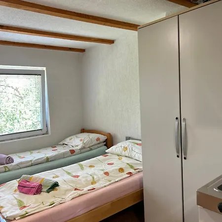 Nino Natural Wood House 1 Apartment